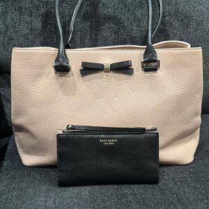 Kate Spade Black and Cream Tote Bag  FREE WALLET